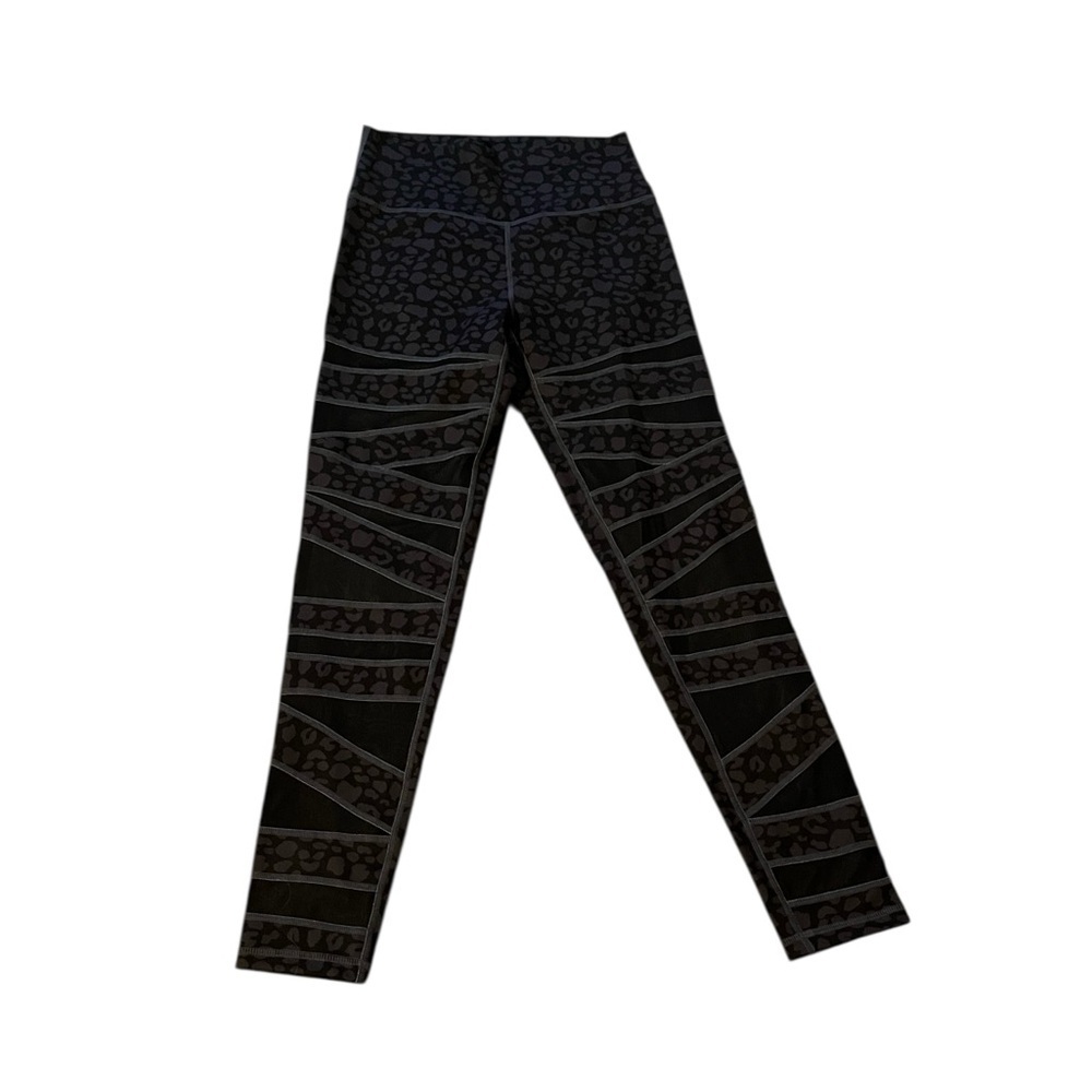 TYC Till You Collapse Women's Black and Grey Leopard Leggings Size Medium